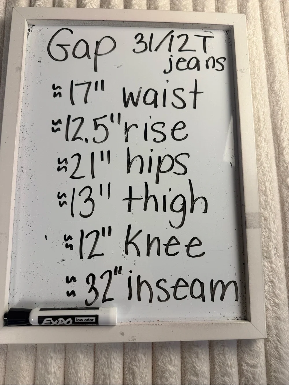 GAP High-Rise Medium Wash Barrel Leg Jeans Size 31 / 12 Tall